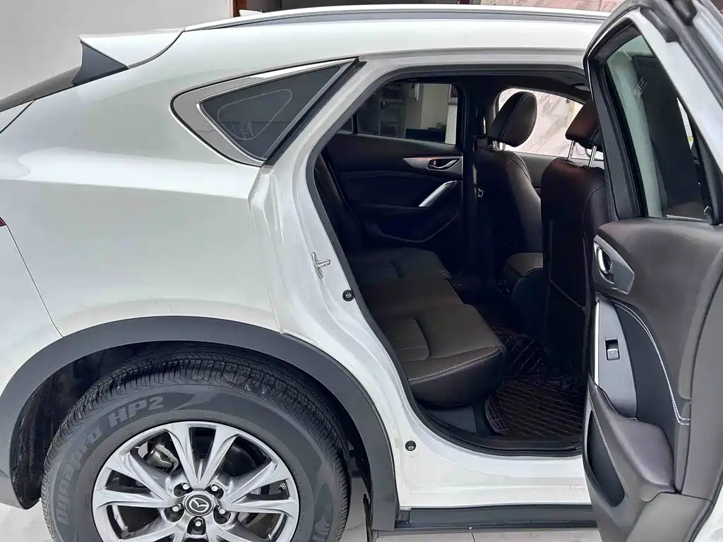 Mazda CX-4 2018 2.0L AT V