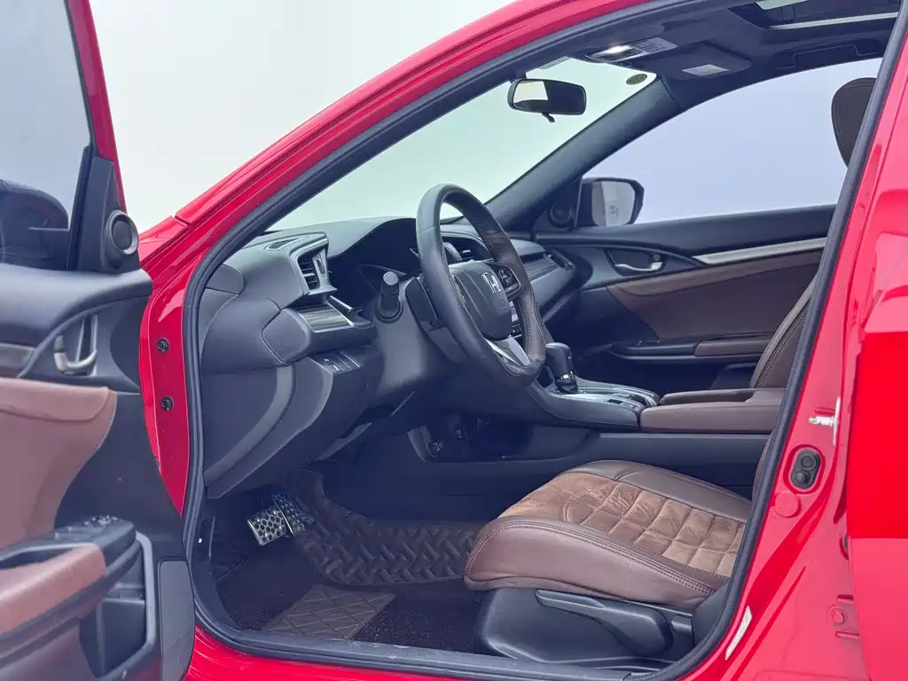 Honda Civic — миниатюра 7