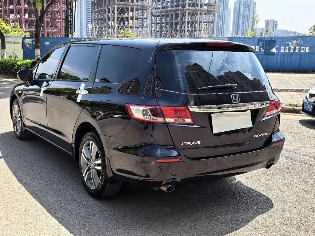 Honda Odyssey — миниатюра 8