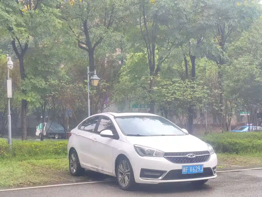 Chery Arrizo 5 — миниатюра 3