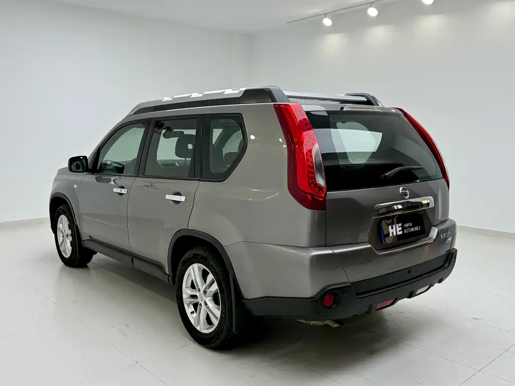 Nissan X-Trail — миниатюра 6