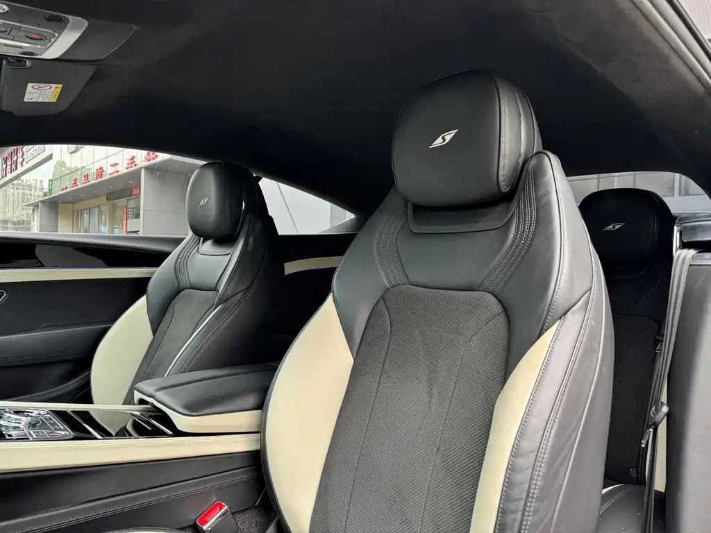 Bentley Continental — миниатюра 9
