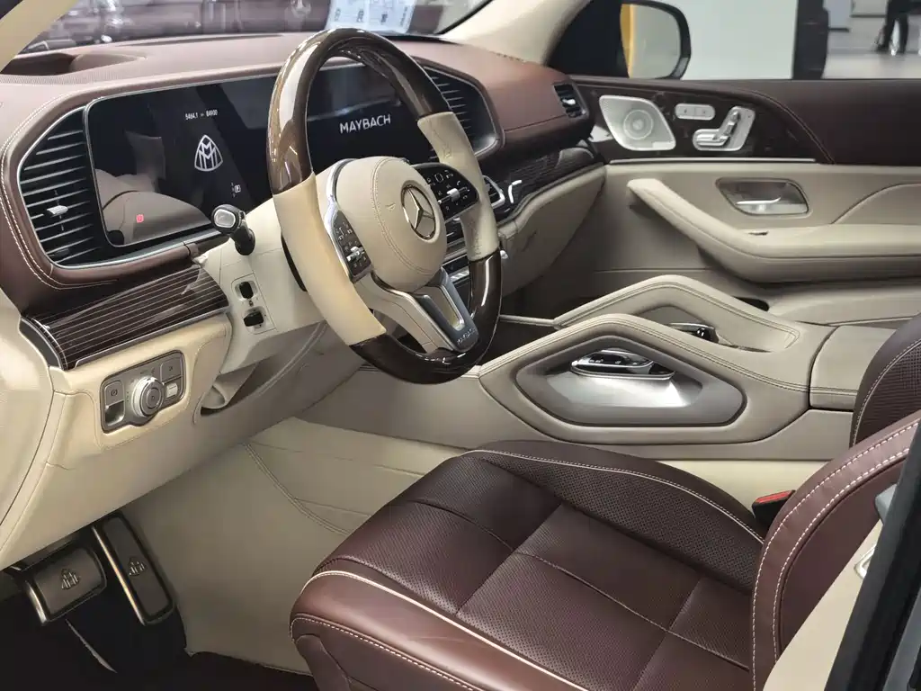 Mercedes-Benz GLS — миниатюра 7