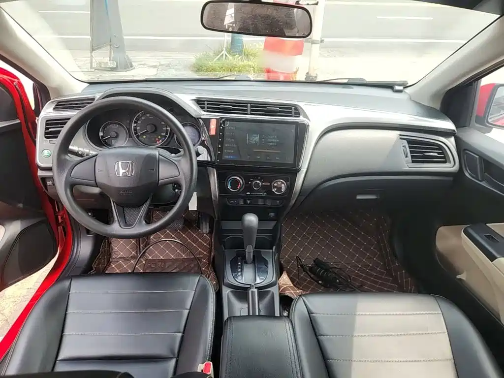 Honda City — миниатюра 10