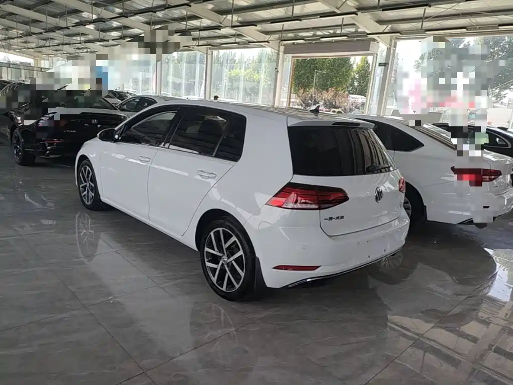 Volkswagen Golf — миниатюра 5