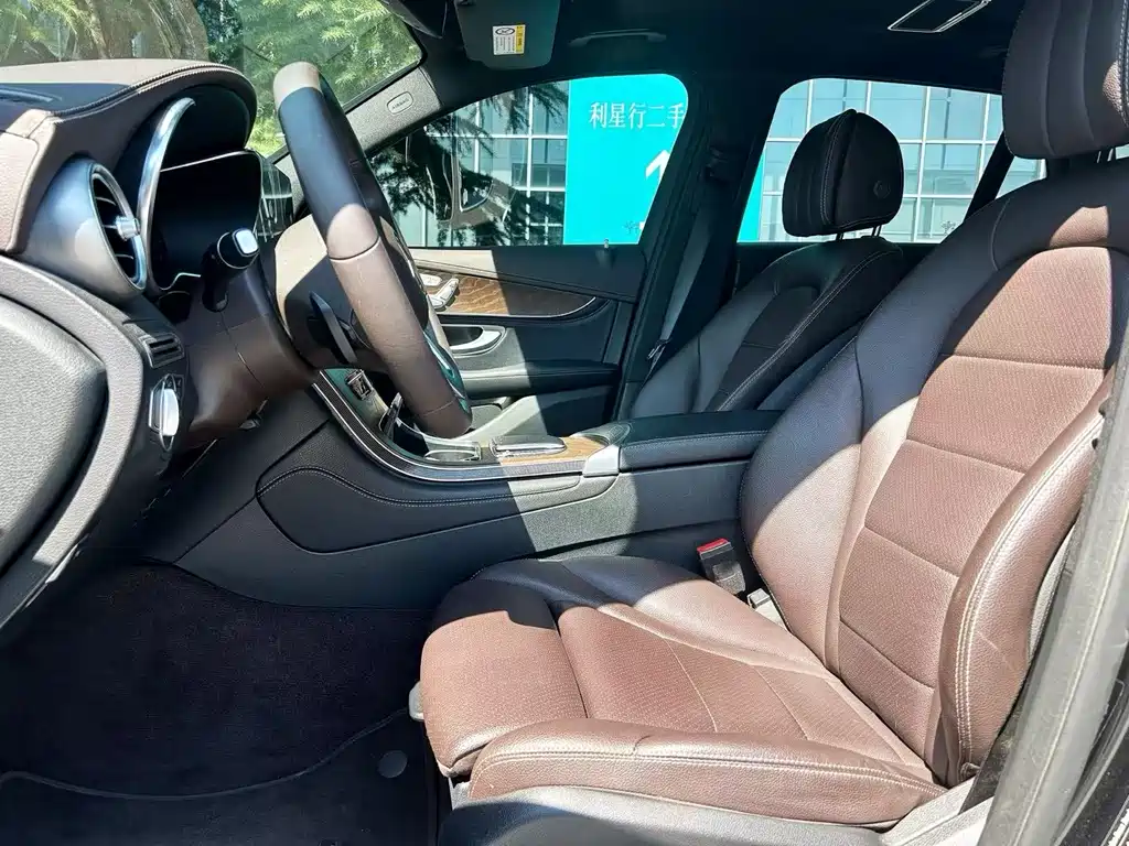 Mercedes-Benz GLC 2020 GLC 260 L 4MATIC Luxury