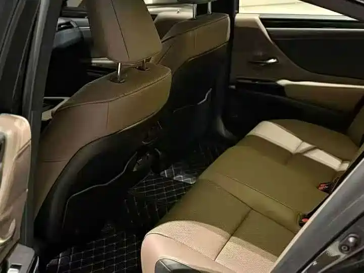 Lexus ES — миниатюра 3