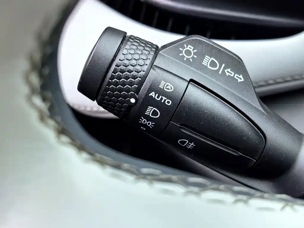 Geely Boyue L — миниатюра 41