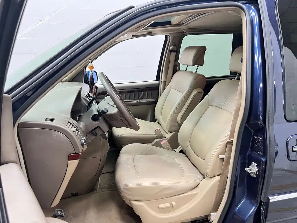 Buick GL8 — миниатюра 6