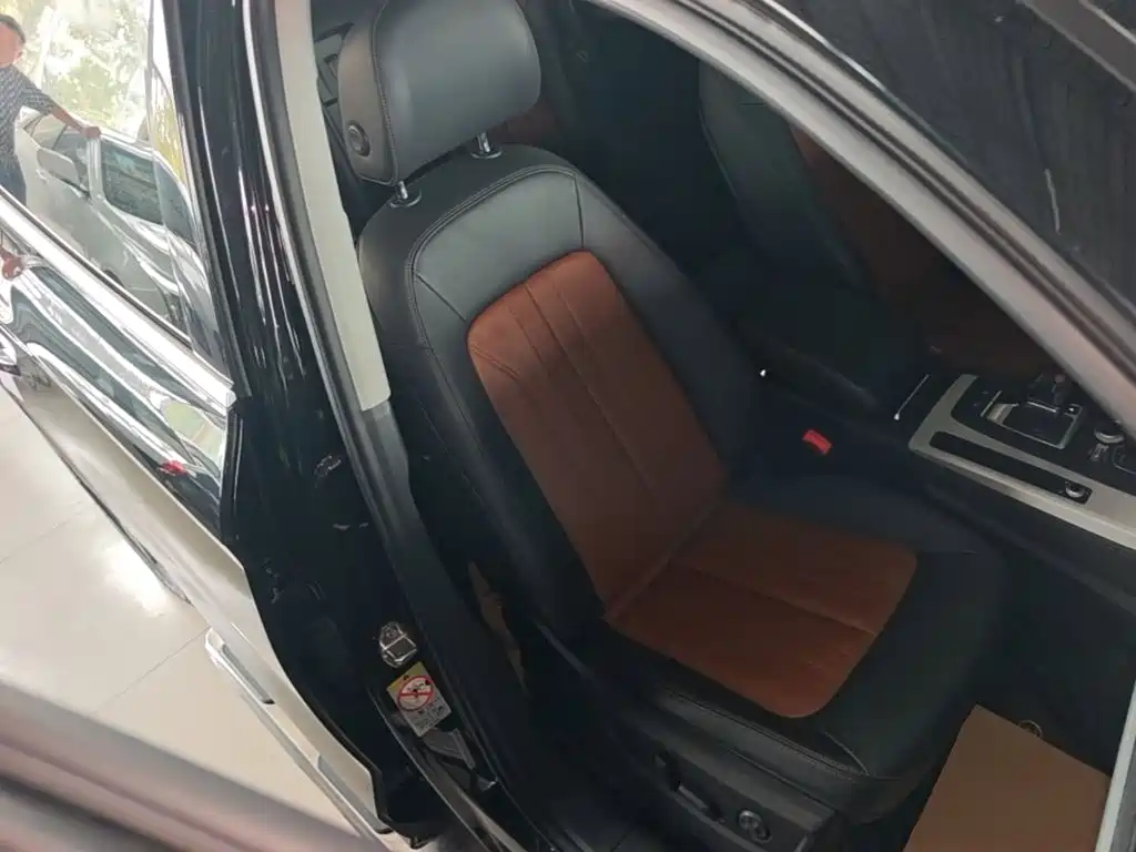 Audi Q5L — миниатюра 25