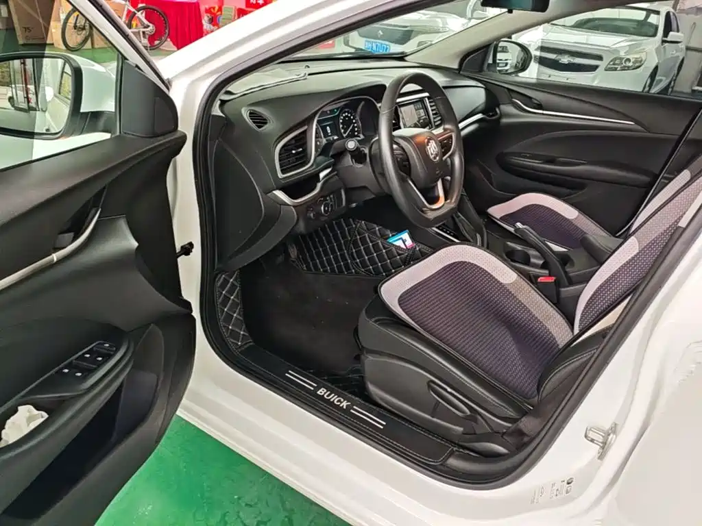 Buick Excelle — миниатюра 16
