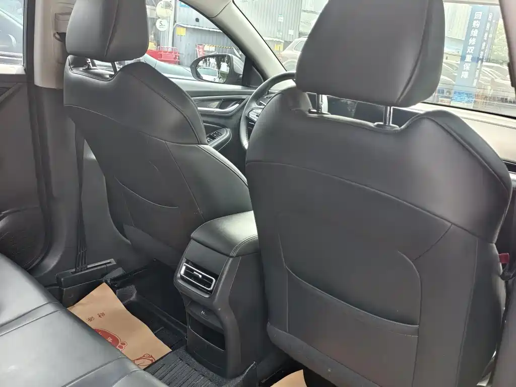 Changan Eado — миниатюра 6