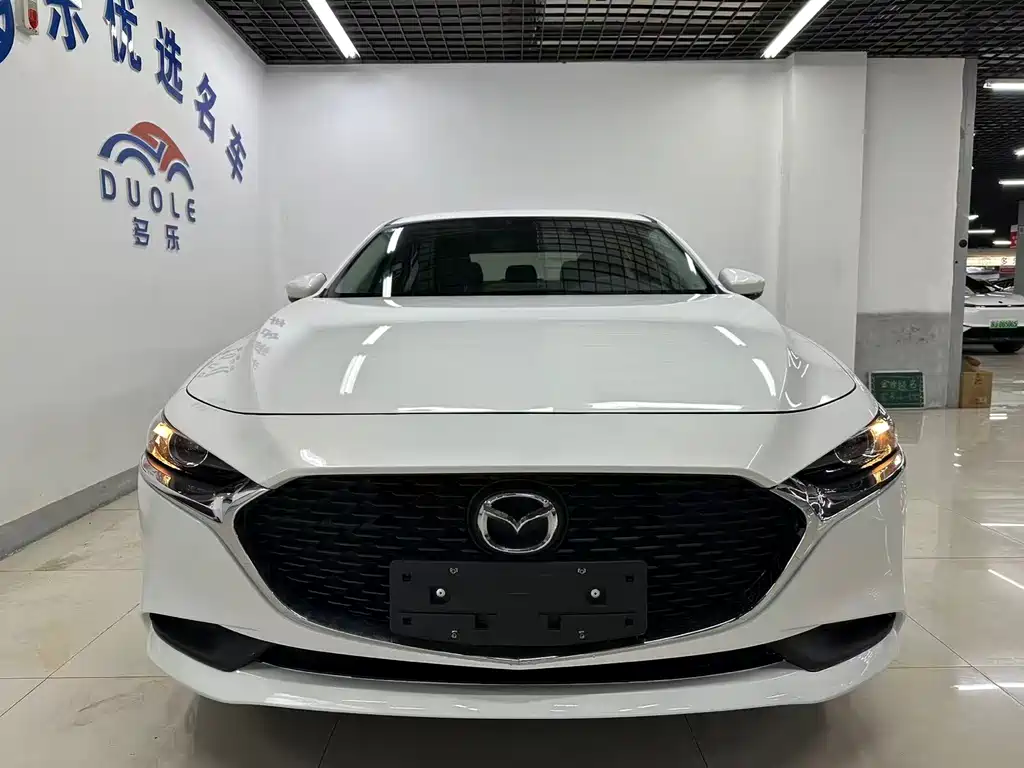 MAZDA 3 ANGKESAILA