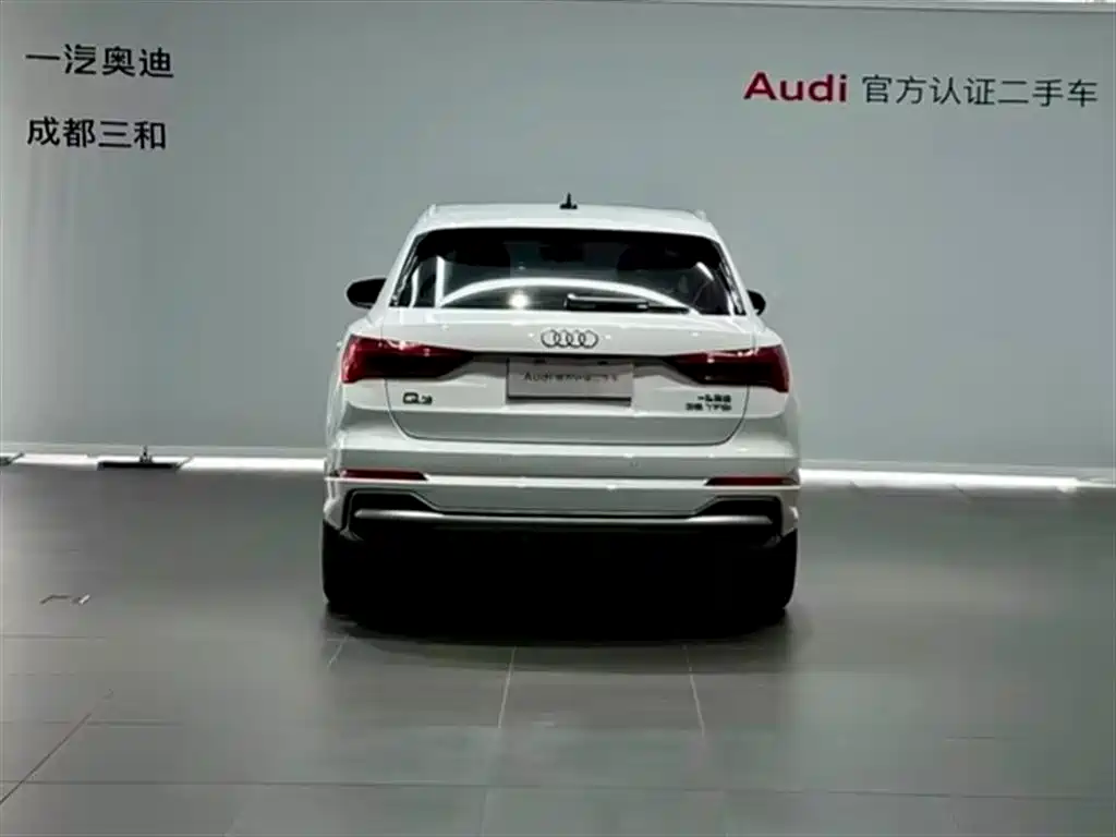 Audi Q3 — миниатюра 5