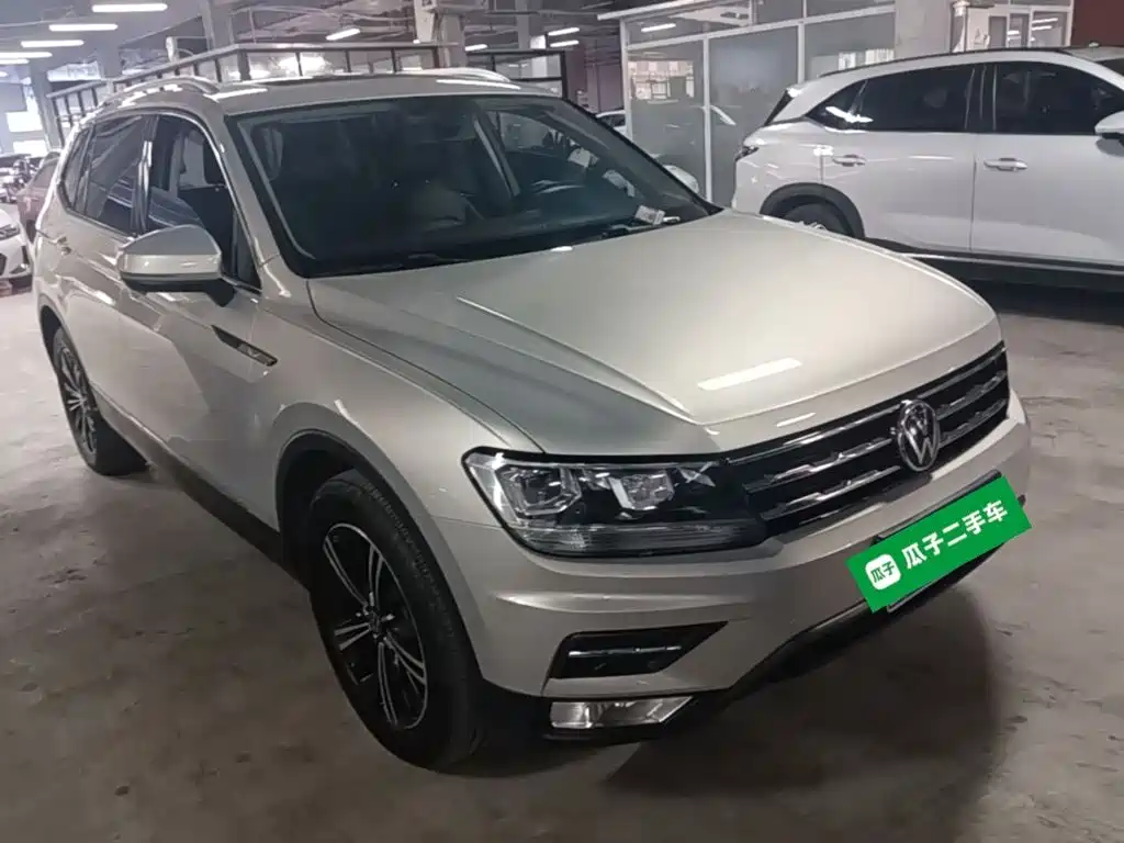 Volkswagen Tiguan L — миниатюра 4