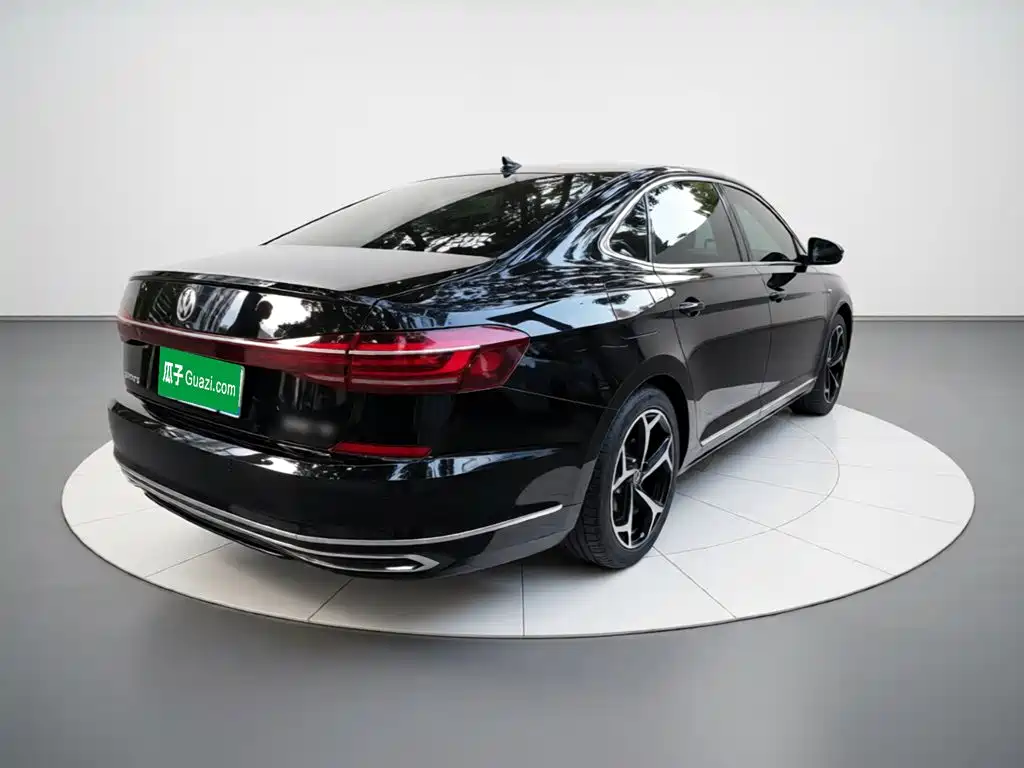 Volkswagen Passat — миниатюра 4
