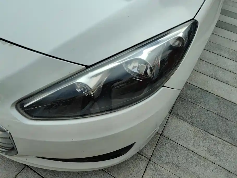 Peugeot 308 — миниатюра 5