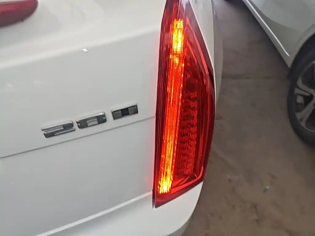 Cadillac ATS-L — миниатюра 8