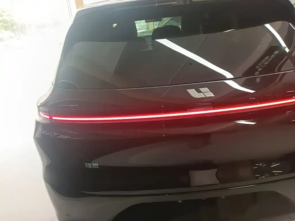 Li Auto Li L6 — миниатюра 5
