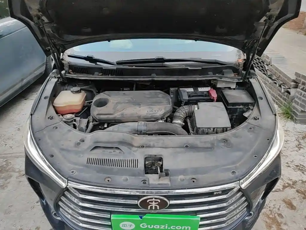 BYD MAX — миниатюра 20