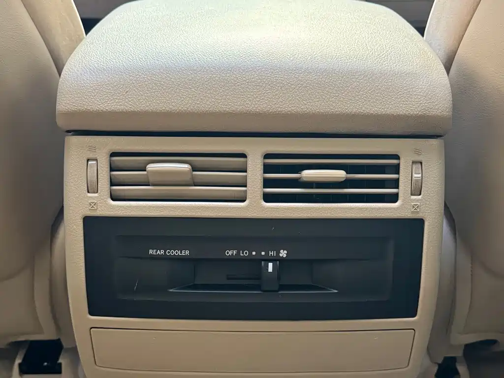 Toyota Land Cruiser — миниатюра 29