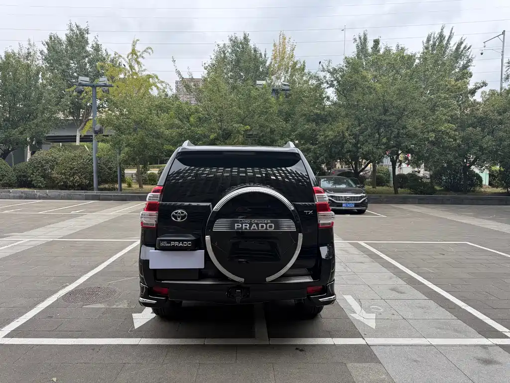 Toyota Prado (Import) — миниатюра 6