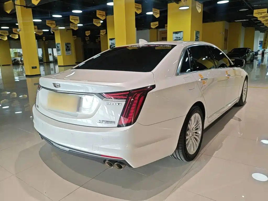 Cadillac CT6 — миниатюра 7