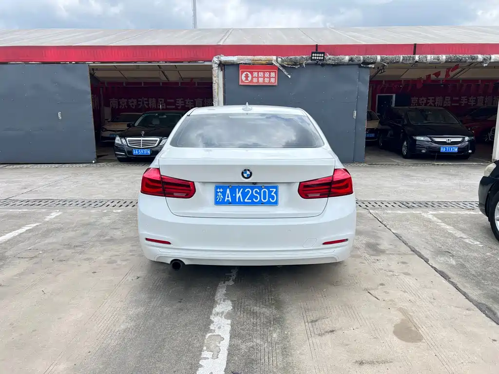 BMW 3 Series — миниатюра 20