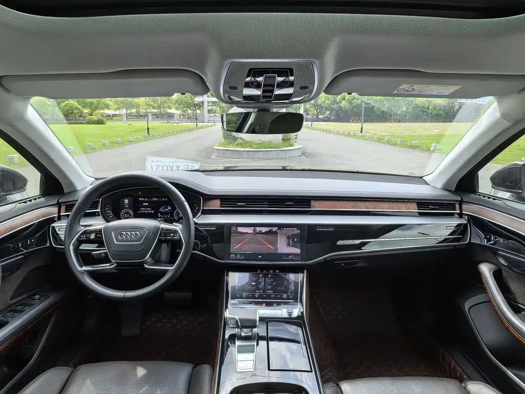 Audi A8 — миниатюра 13