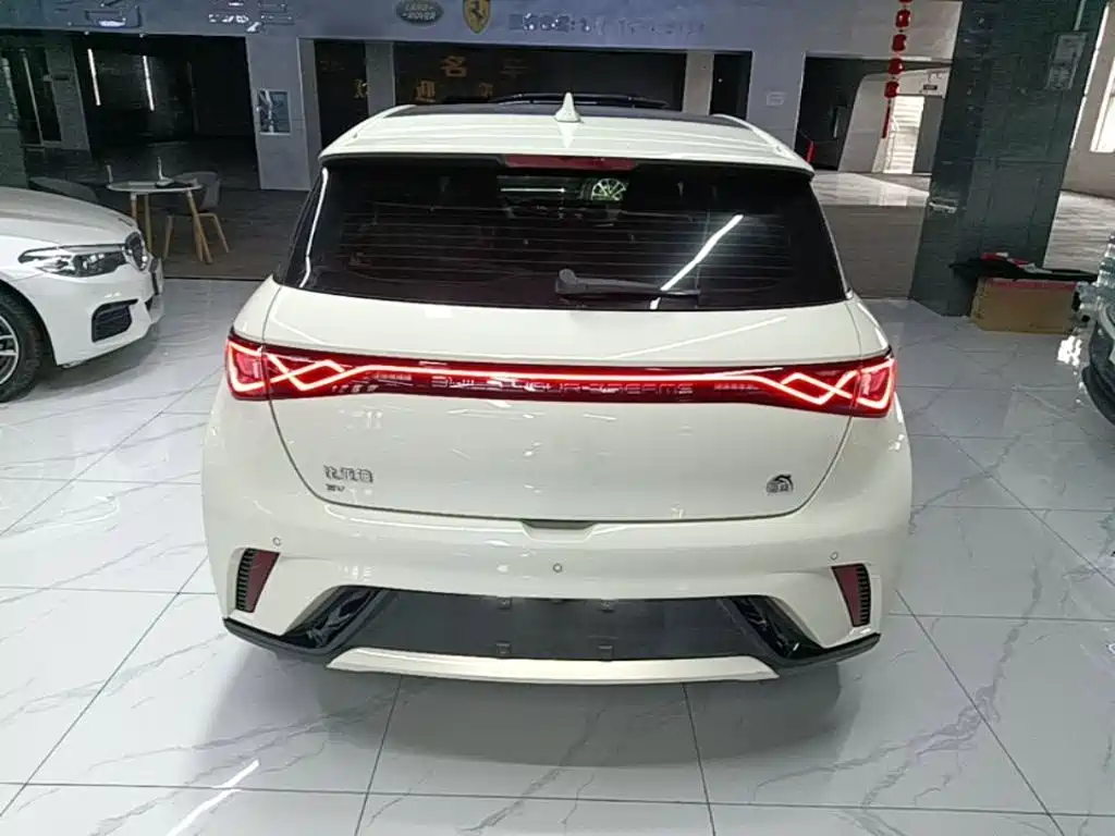 BYD Dolphin — миниатюра 6