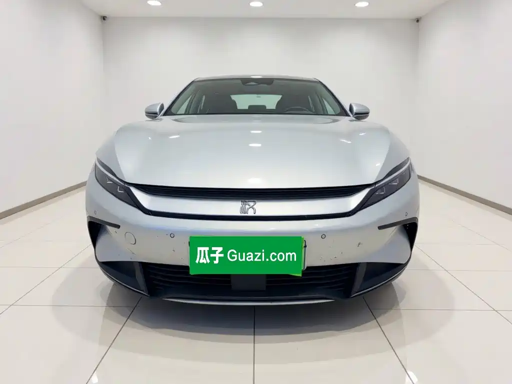 BYD Han — миниатюра 2