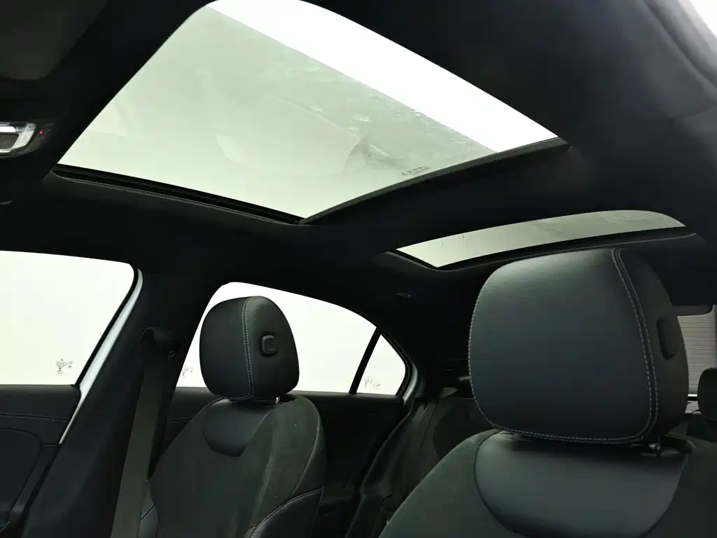 Mercedes-Benz A-Class — миниатюра 13