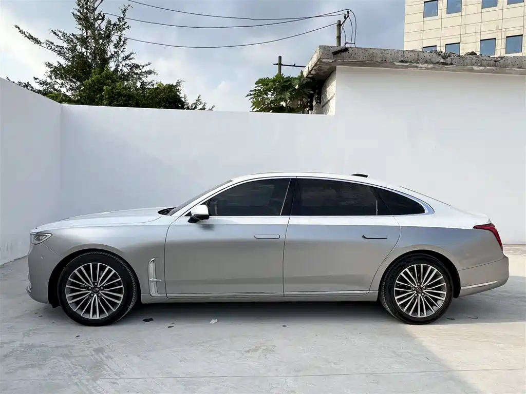Hongqi H9 2020 2.0T