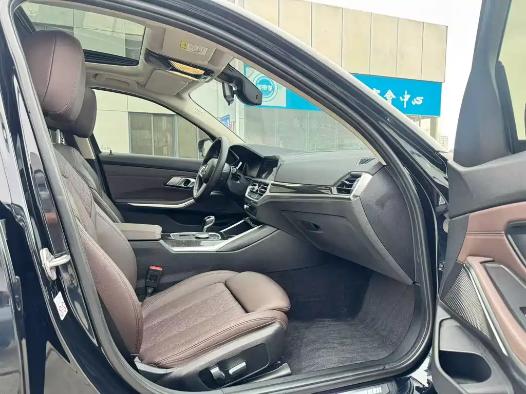 BMW 3 Series — миниатюра 6