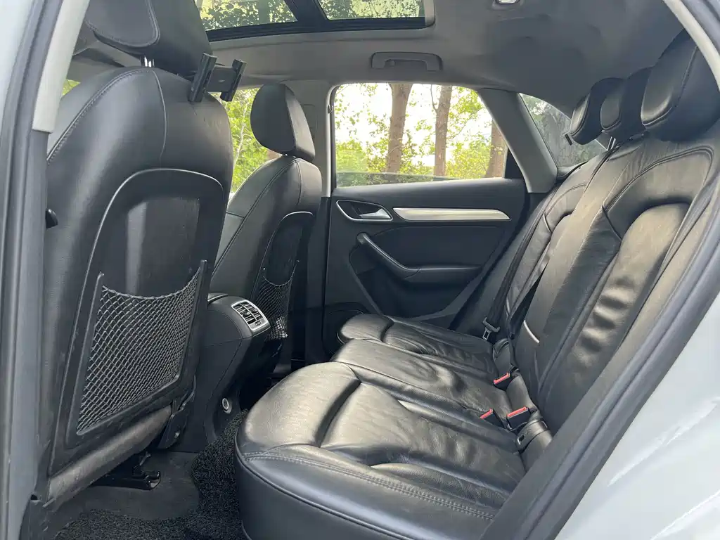 Audi Q3 — миниатюра 14