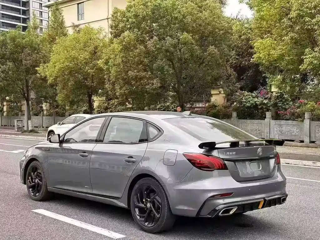 MG MG6 — миниатюра 9