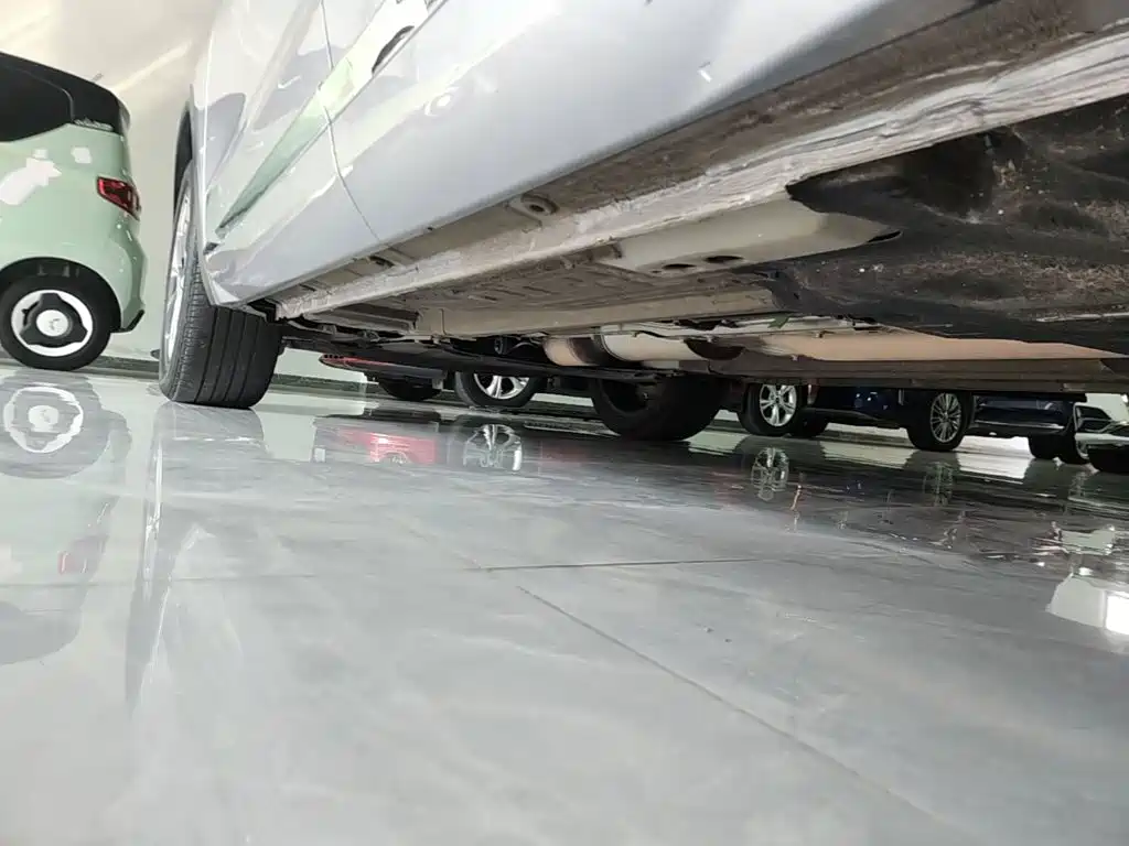 Geely Xingyue L — миниатюра 22