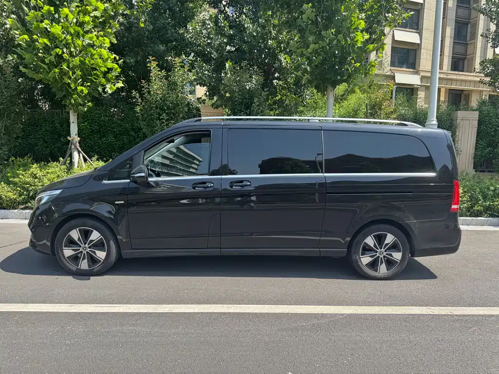 Mercedes-Benz V-Class V 2020 V 260 L Luxury