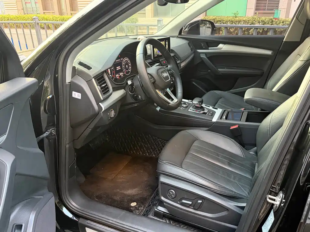 Audi Q5L — миниатюра 3