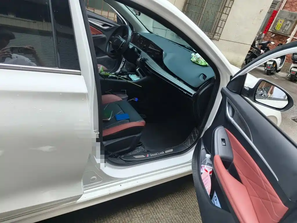 Changan Eado — миниатюра 20