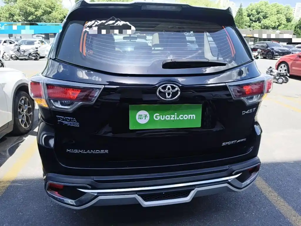 Toyota Highlander — миниатюра 4