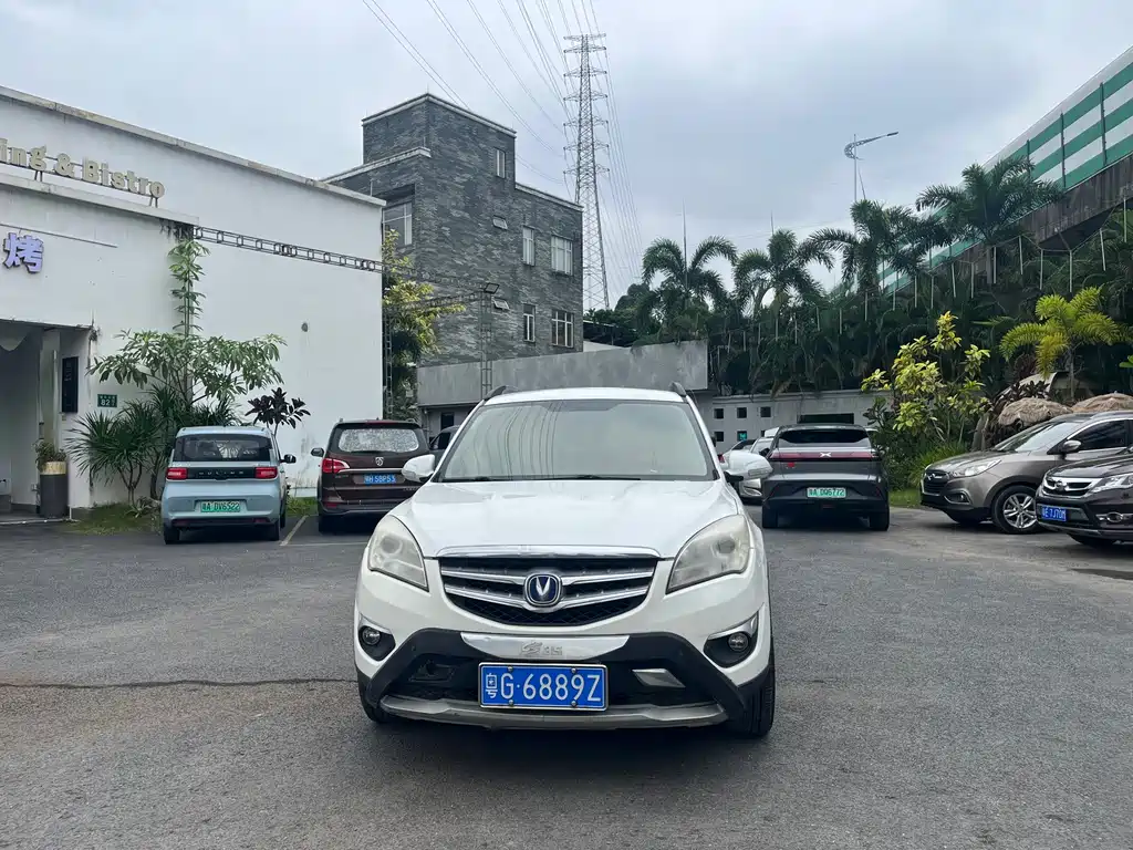 Changan CS35 — миниатюра 2