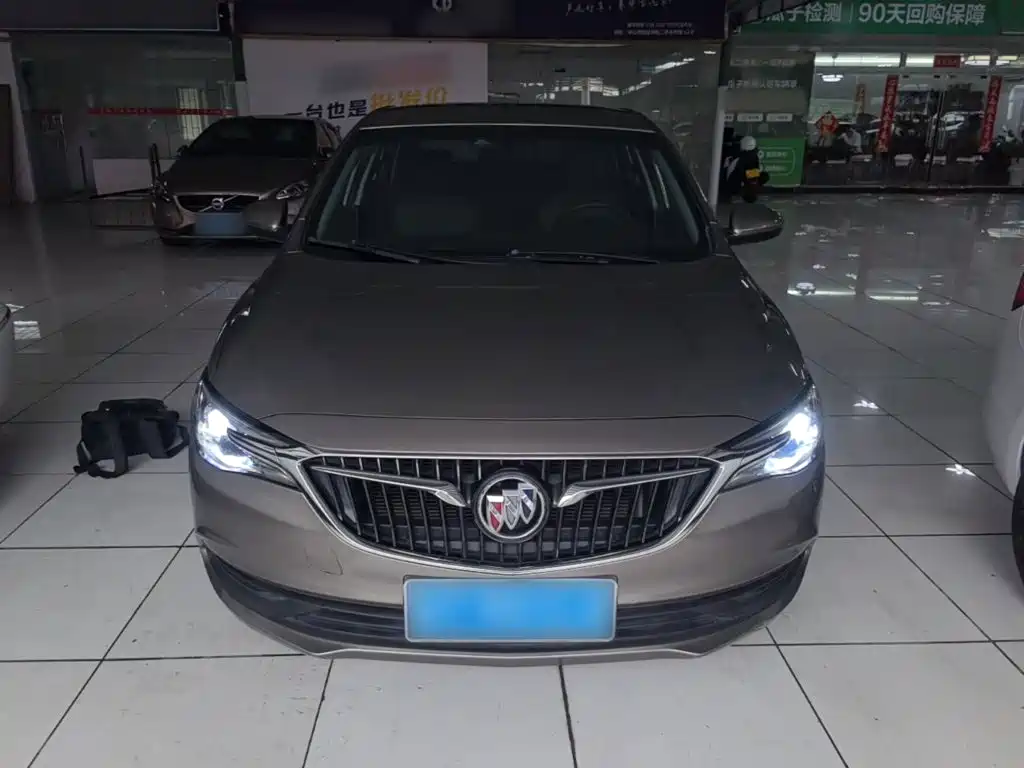 Buick Excelle — миниатюра 3