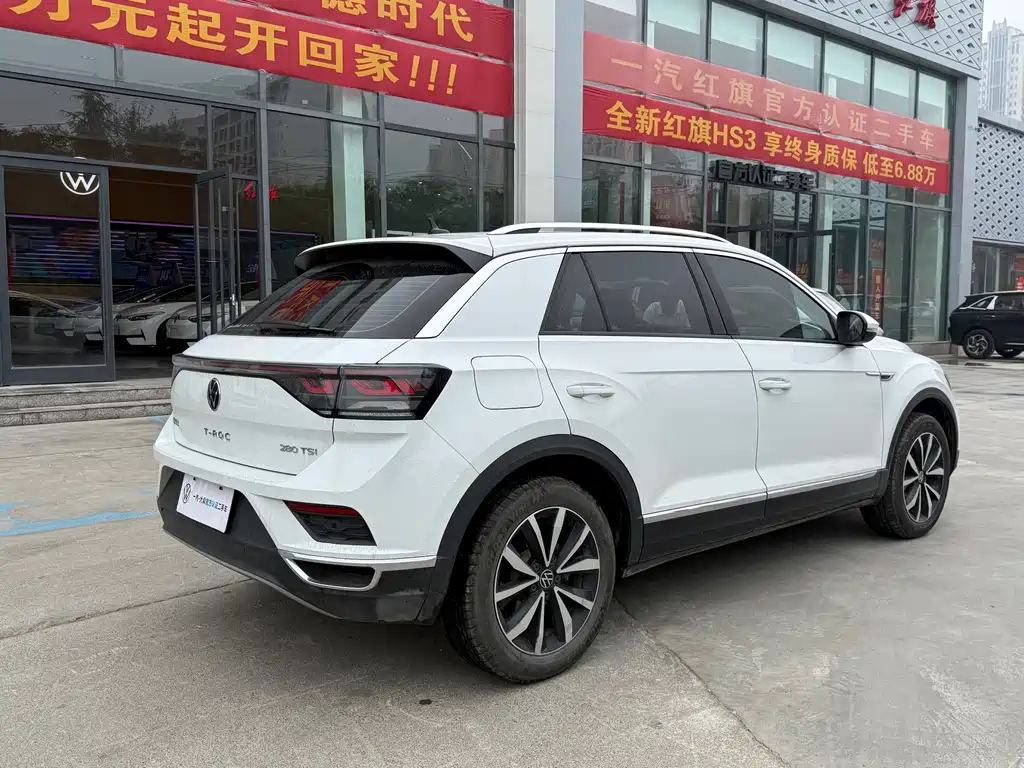 Volkswagen T-Roc — миниатюра 8