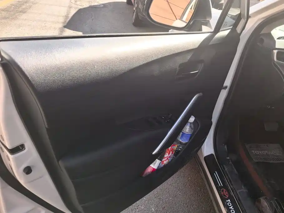 Toyota Frontlander — миниатюра 7