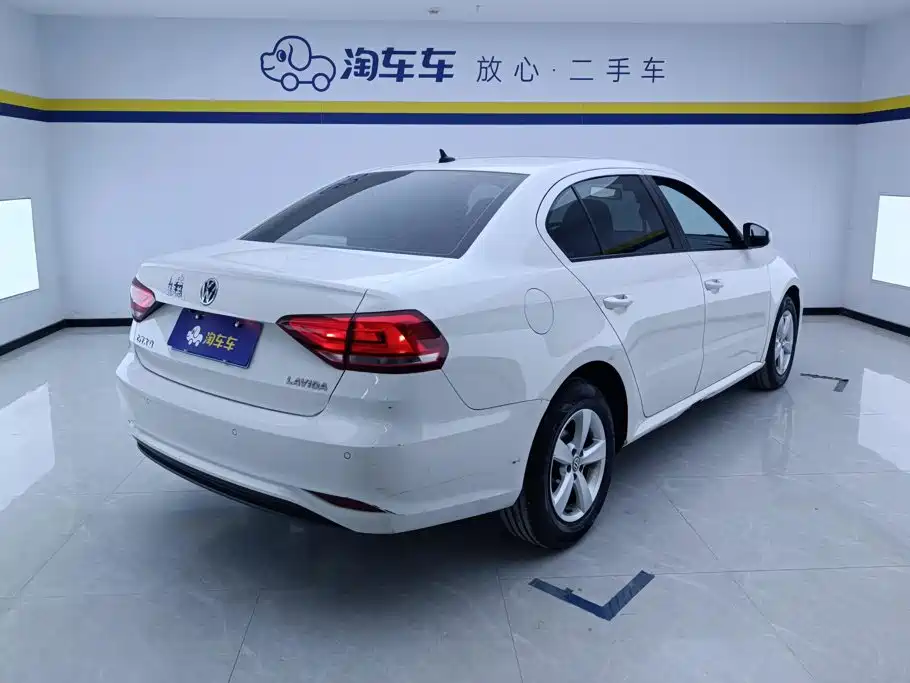 Volkswagen Lavida — миниатюра 3