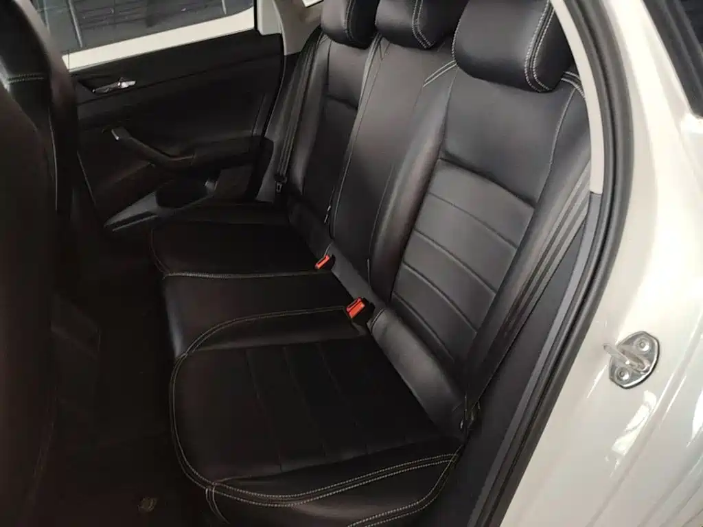 Volkswagen Polo — миниатюра 17