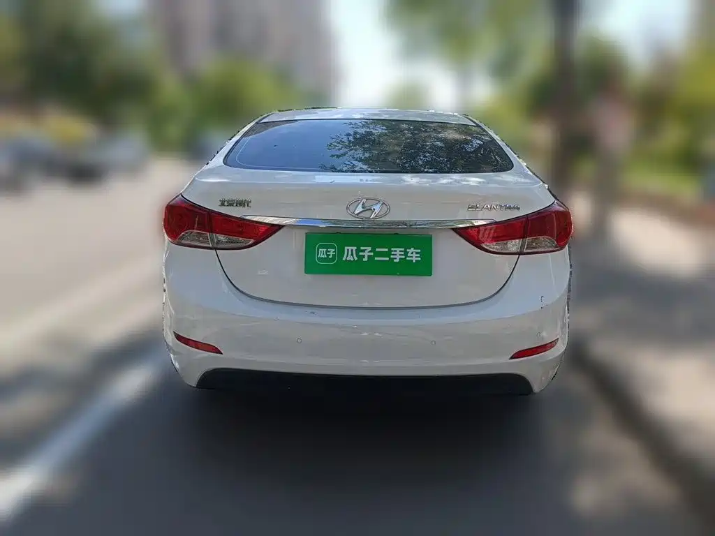 Hyundai Elantra Langdong — миниатюра 3