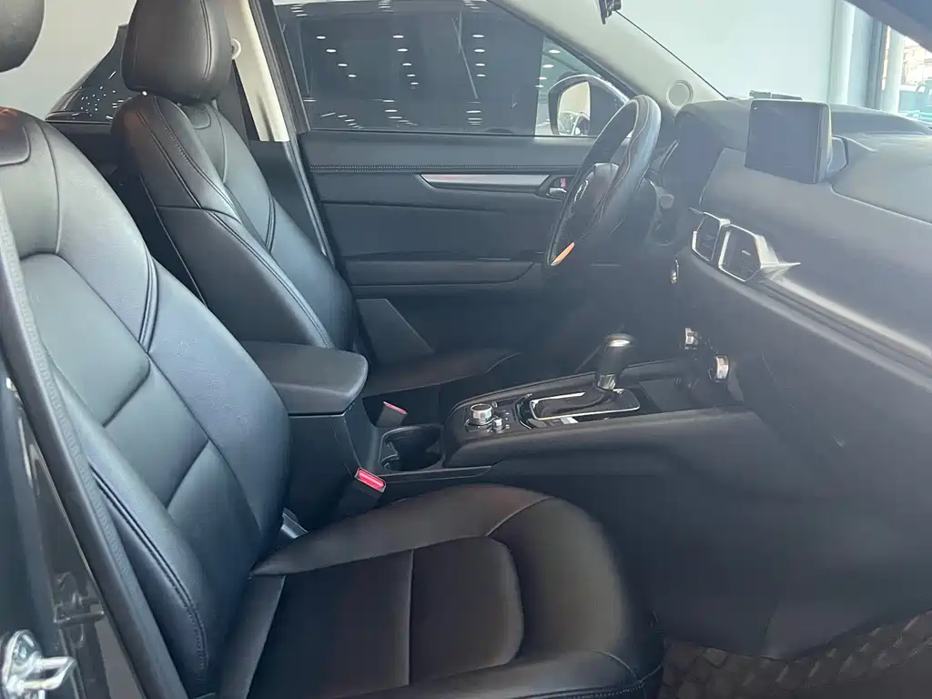 MAZDA CX 5
