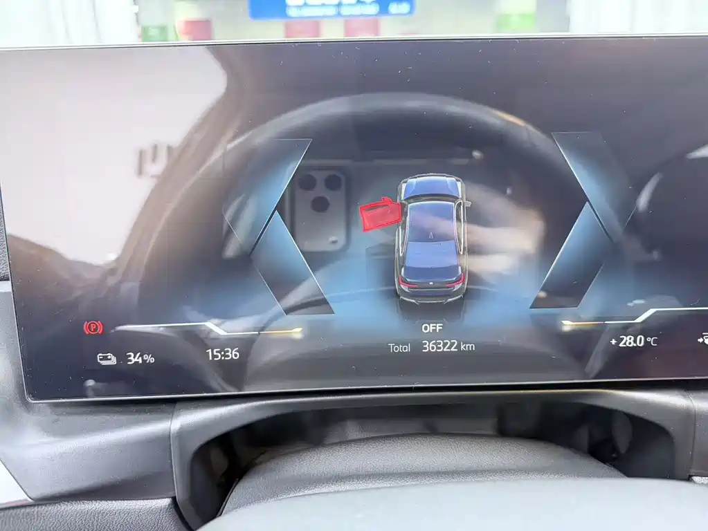 BMW i3 — миниатюра 6